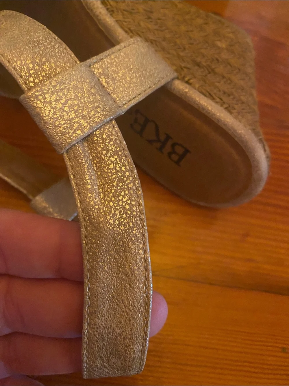 BKE shimmery bronze